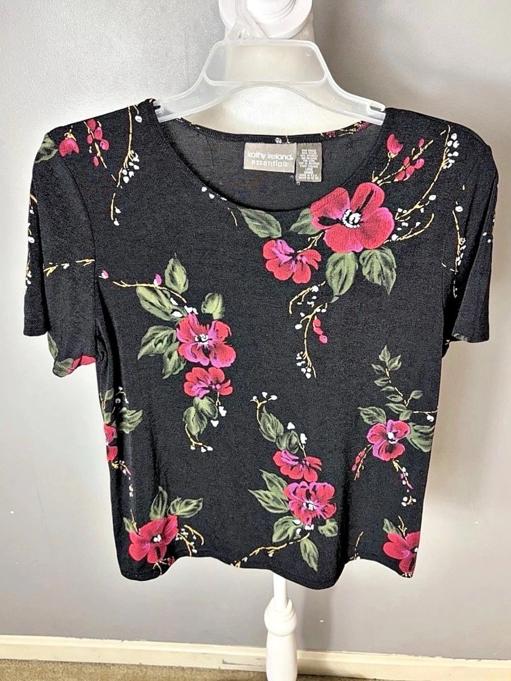 Kathy Ireland Floral Short Sleeve Top Size Large